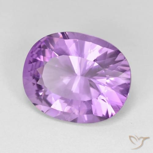 Améthyste Violet violacé naturelle ovale, 6.63 ct, VVS-VS