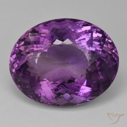 Améthyste Violet violacé naturelle Coupe ovale, 95.20 ct, VVS