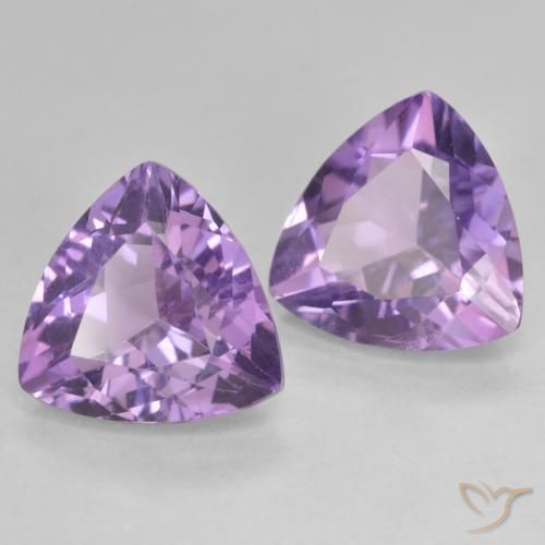 Shop natural 5.55ct Violet moyen Améthyste gems, Trillion, from Brésil at GemSelect. In stock, global shipping!