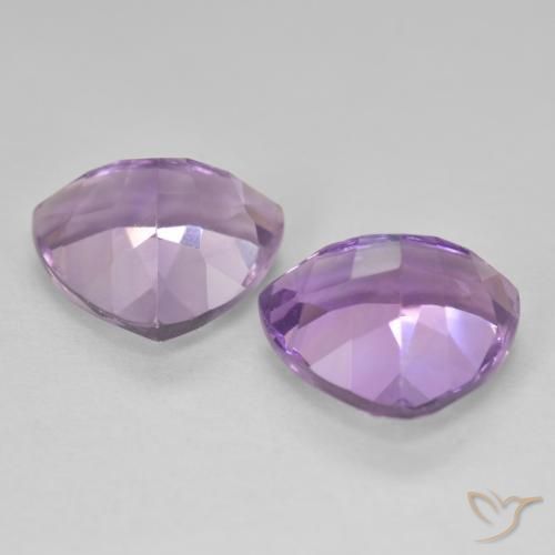 Shop natural 5.63ct Violet moyen Améthyste gems, Trillion, from Brésil at GemSelect. In stock, global shipping!