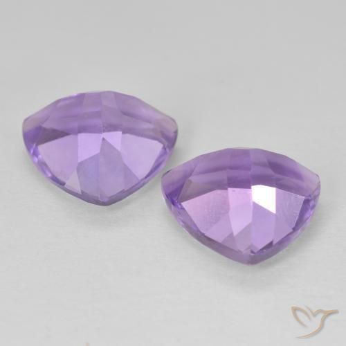 Shop natural 5.59ct Violet moyen Améthyste gems, Trillion, from Brésil at GemSelect. In stock, global shipping!