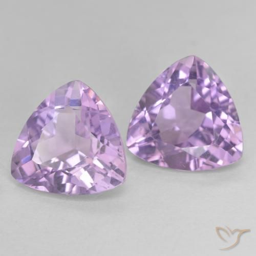 Shop natural 5.66ct Violet rose moyen Améthyste gems, Trillion, from Brésil at GemSelect. In stock, global shipping!