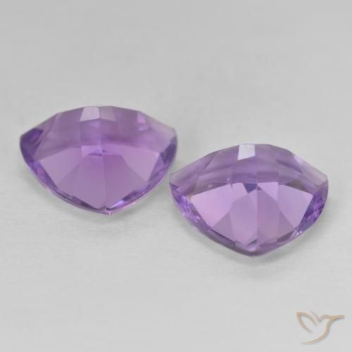 Shop natural 5.42ct Violet rose moyen Améthyste gems, Trillion, from Brésil at GemSelect. In stock, global shipping!