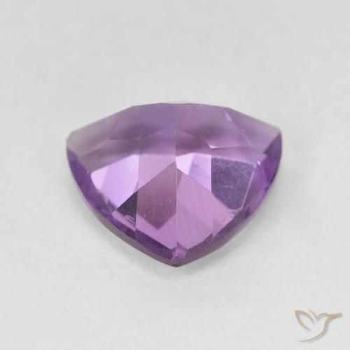Améthyste Violet moyen naturelle Trillion, 2.80 ct, VVS-VS
