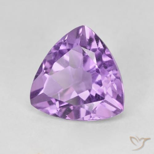 Améthyste Pourpre violacé moyen naturelle Trillion, 2.89 ct, VVS-VS