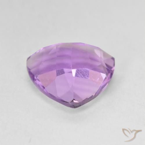Améthyste Pourpre violacé moyen naturelle Trillion, 2.93 ct, VVS-VS