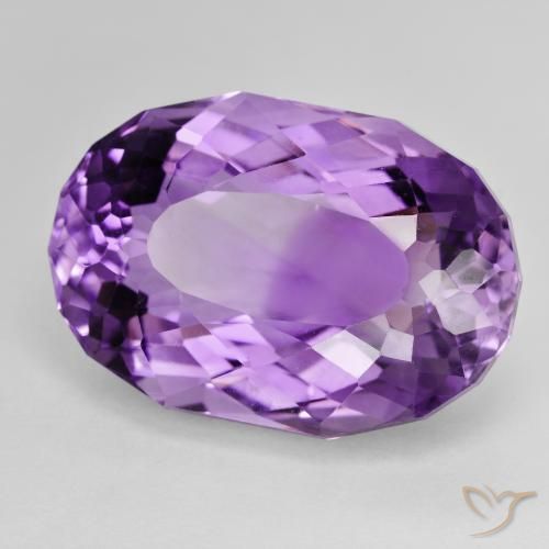 Améthyste Pourpre violacé profond naturelle ovale, 26.10 ct, VVS