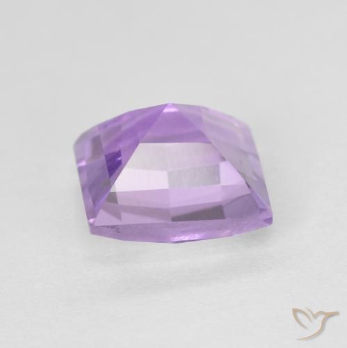 Améthyste Violet rosâtre léger naturelle Carré, 1.38 ct, VVS-VS