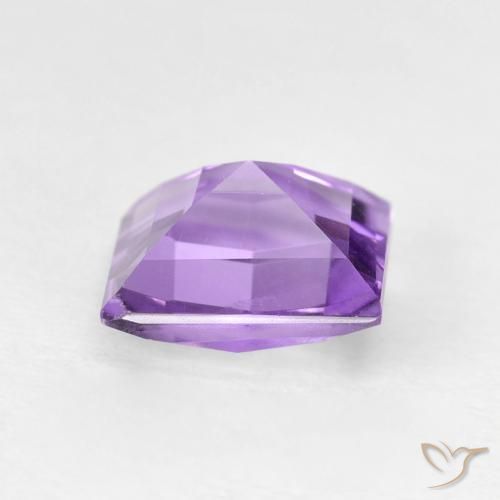 Améthyste Violet moyen naturelle Carré, 1.42 ct, VVS-VS