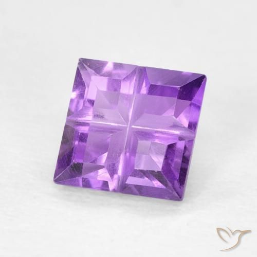 Améthyste Violet vif naturelle Carré, 0.55 ct, VVS-VS