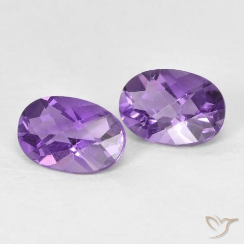 Shop natural 0.86ct Violet Iris Améthyste gems, ovale, from Brésil at GemSelect. In stock, global shipping!