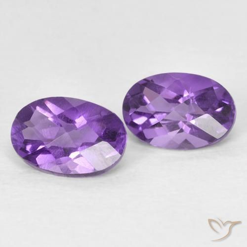 Shop natural 0.92ct Violet moyen Améthyste gems, ovale, from Brésil at GemSelect. In stock, global shipping!
