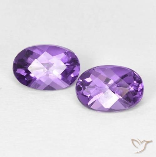 Shop natural 0.92ct Violet foncé Améthyste gems, ovale, from Brésil at GemSelect. In stock, global shipping!