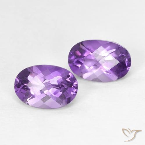 Shop natural 0.90ct Violet violacé Améthyste gems, ovale, from Brésil at GemSelect. In stock, global shipping!