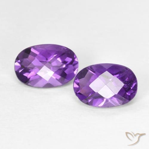 0.87ctw Naturel Medium Dark-Violet Améthyste, ovale, VVS-VS