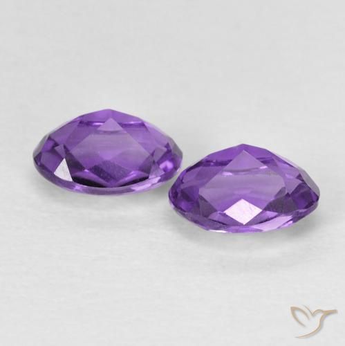 Shop natural 0.92ct Violet vif Améthyste gems, ovale, from Brésil at GemSelect. In stock, global shipping!