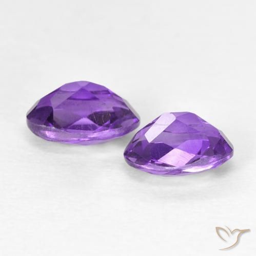 Shop natural 0.96ct Violet foncé Améthyste gems, ovale, from Brésil at GemSelect. In stock, global shipping!