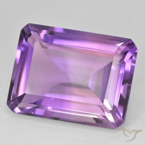Améthyste Medium Light Purplish-Violet naturelle Octogone / coupe Émeraude, 21.90 ct, VVS