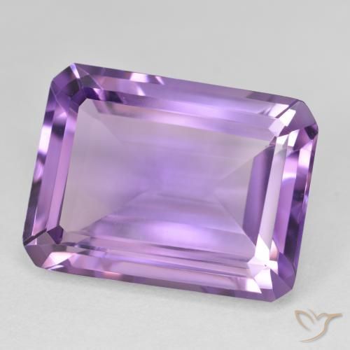 Améthyste Violet Rosâtre naturelle Octogone / coupe Émeraude, 21.16 ct, VVS