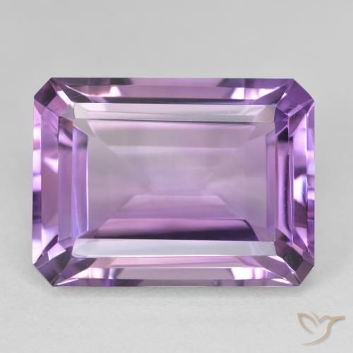 22.42ct Naturel Violet moyen Améthyste, Taille émeraude, VVS