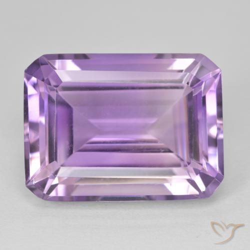 24.01ct Naturel Medium Light Purplish-Violet Améthyste, Taille émeraude, VVS
