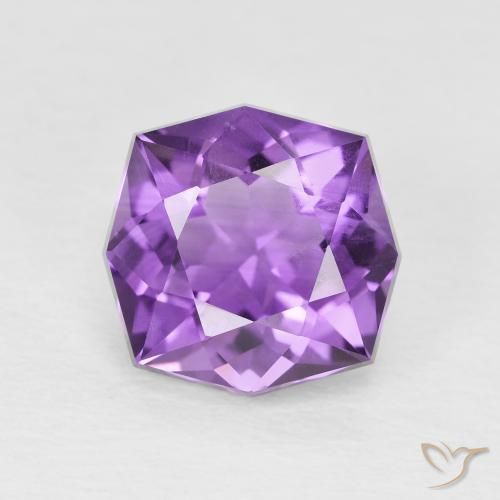 Améthyste Violet vif naturelle Fantaisie, 3.28 ct, VS-SI