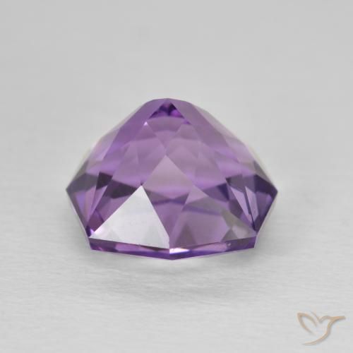 Améthyste Violet iris rosâtre naturelle Fantaisie, 2.43 ct, VS-SI