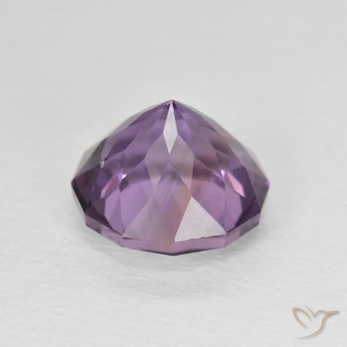 Améthyste Medium Light Purplish-Violet naturelle Tour, 2.78 ct, VS