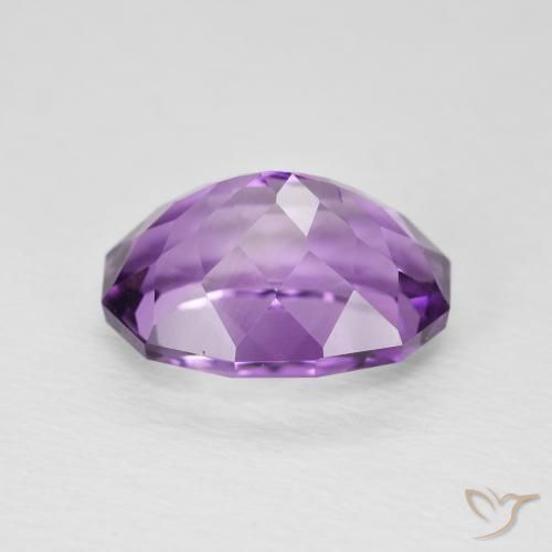 Améthyste Light-Medium Violet naturelle ovale, 3.56 ct, VS