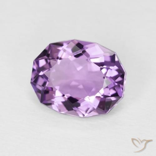 Améthyste Light-Medium Violet naturelle ovale, 2.50 ct, VS