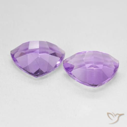 Shop natural 5.51ct Violet moyen Améthyste gems, Trillion, from Brésil at GemSelect. In stock, global shipping!