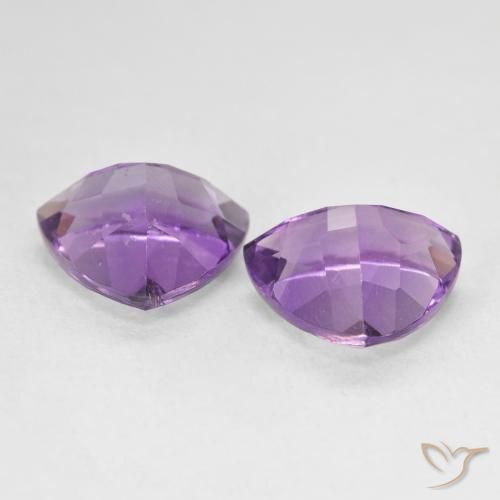 Shop natural 5.56ct Violet Rosâtre Améthyste gems, Trillion, from Brésil at GemSelect. In stock, global shipping!