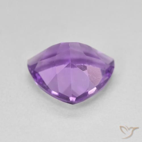 Améthyste Violet moyen naturelle Trillion, 2.60 ct, VVS