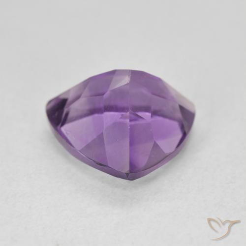 Améthyste Violet moyen naturelle Trillion, 2.86 ct, VVS