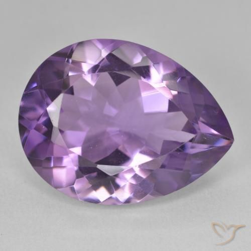 Améthyste Violet moyen naturelle En forme de poire, 17.70 ct, VVS-VS