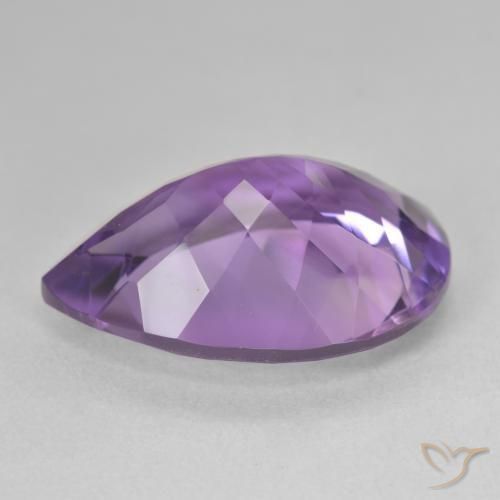 Améthyste Violet moyen naturelle En forme de poire, 15.83 ct, VVS-VS