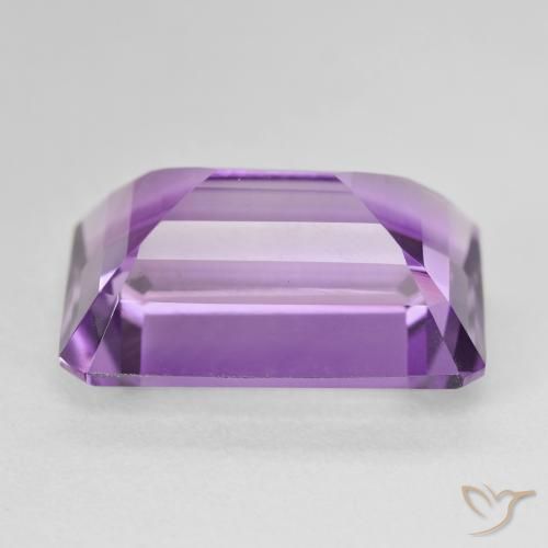Améthyste Violet violacé naturelle Octogone / coupe Émeraude, 15.55 ct, VVS-VS