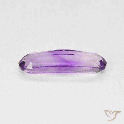 Améthyste Violet rosâtre moyen naturelle ovale, 1.10 ct, VVS-VS