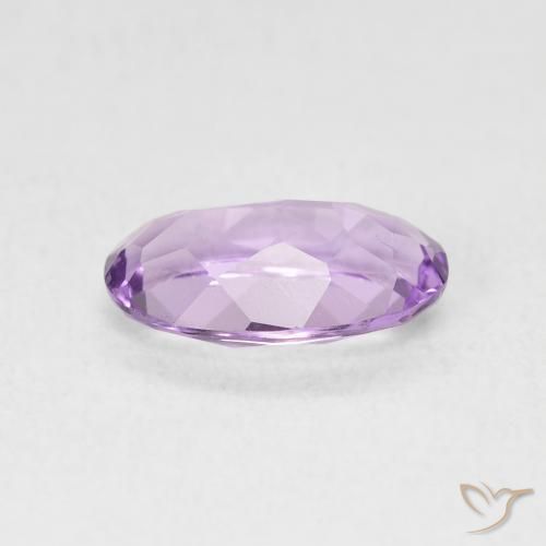Améthyste Violet foncé naturelle ovale, 1.40 ct, VVS-VS