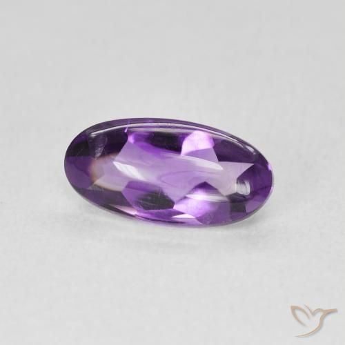 Améthyste Violet moyen naturelle ovale, 1.27 ct, Transparent