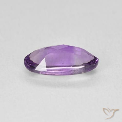 Améthyste Violet moyen naturelle ovale, 1.27 ct, Transparent