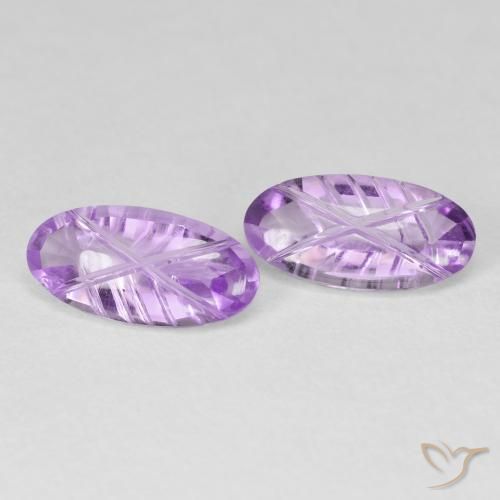 Shop natural 3.46ct Violet rose vif Améthyste gems, ovale, from Brésil at GemSelect. In stock, global shipping!