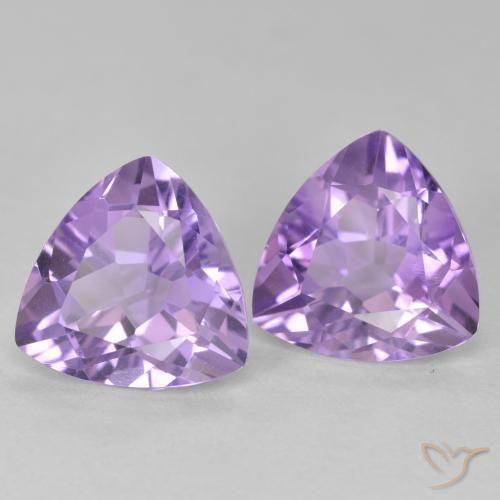 Shop natural 5.67ct Violet moyen Améthyste gems, Trillion, from Brésil at GemSelect. In stock, global shipping!