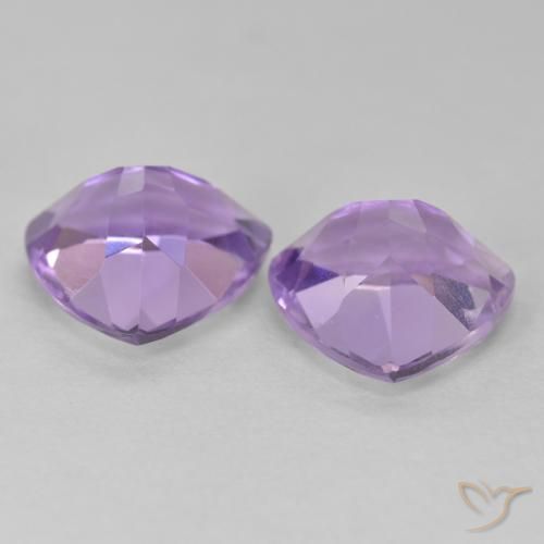 Shop natural 5.67ct Violet moyen Améthyste gems, Trillion, from Brésil at GemSelect. In stock, global shipping!