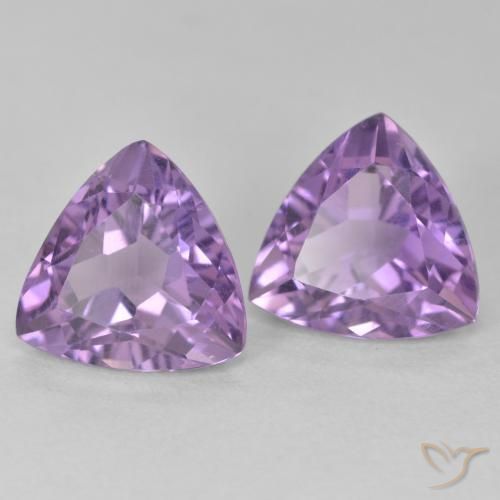 Shop natural 5.65ct Violet moyen Améthyste gems, Trillion, from Brésil at GemSelect. In stock, global shipping!
