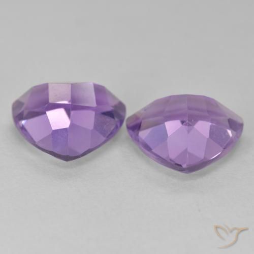 Shop natural 5.58ct Violet moyen Améthyste gems, Trillion, from Brésil at GemSelect. In stock, global shipping!