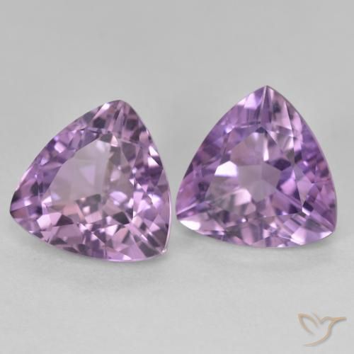 Shop natural 5.70ct Violet moyen Améthyste gems, Trillion, from Brésil at GemSelect. In stock, global shipping!