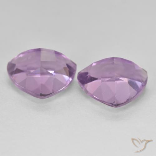 Shop natural 5.70ct Violet moyen Améthyste gems, Trillion, from Brésil at GemSelect. In stock, global shipping!