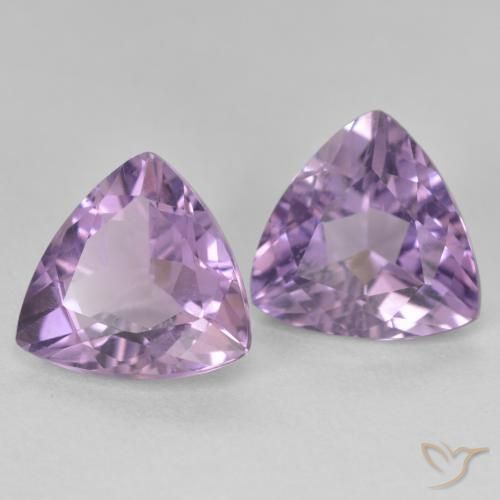 Shop natural 5.49ct Violet moyen Améthyste gems, Trillion, from Brésil at GemSelect. In stock, global shipping!