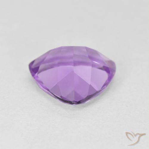 Améthyste Violet rosâtre moyen naturelle Trillion, 2.57 ct, VS